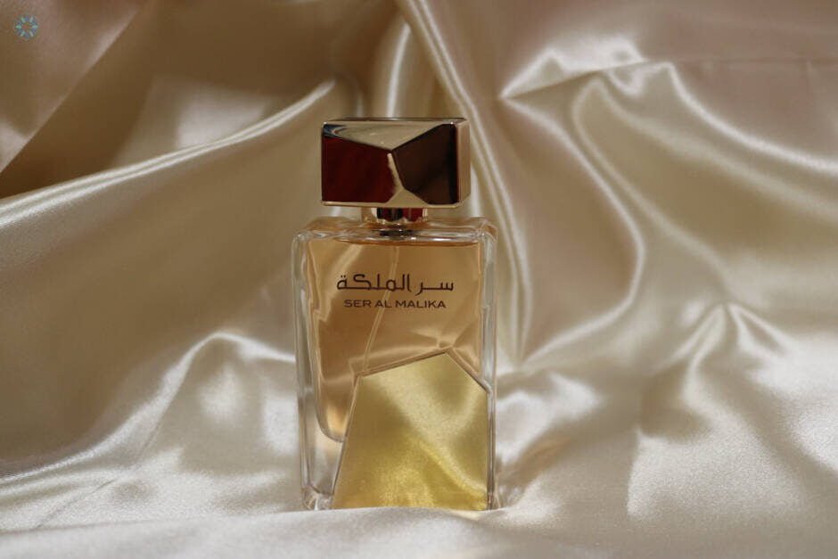 Buy Lattafa Ser Al Malika Attar Al Ghalia EDP for Women - 100ml in Pakistan