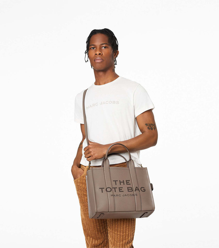 Buy Marc Jacobs The Leather Tote Bag Medium in Pakistan