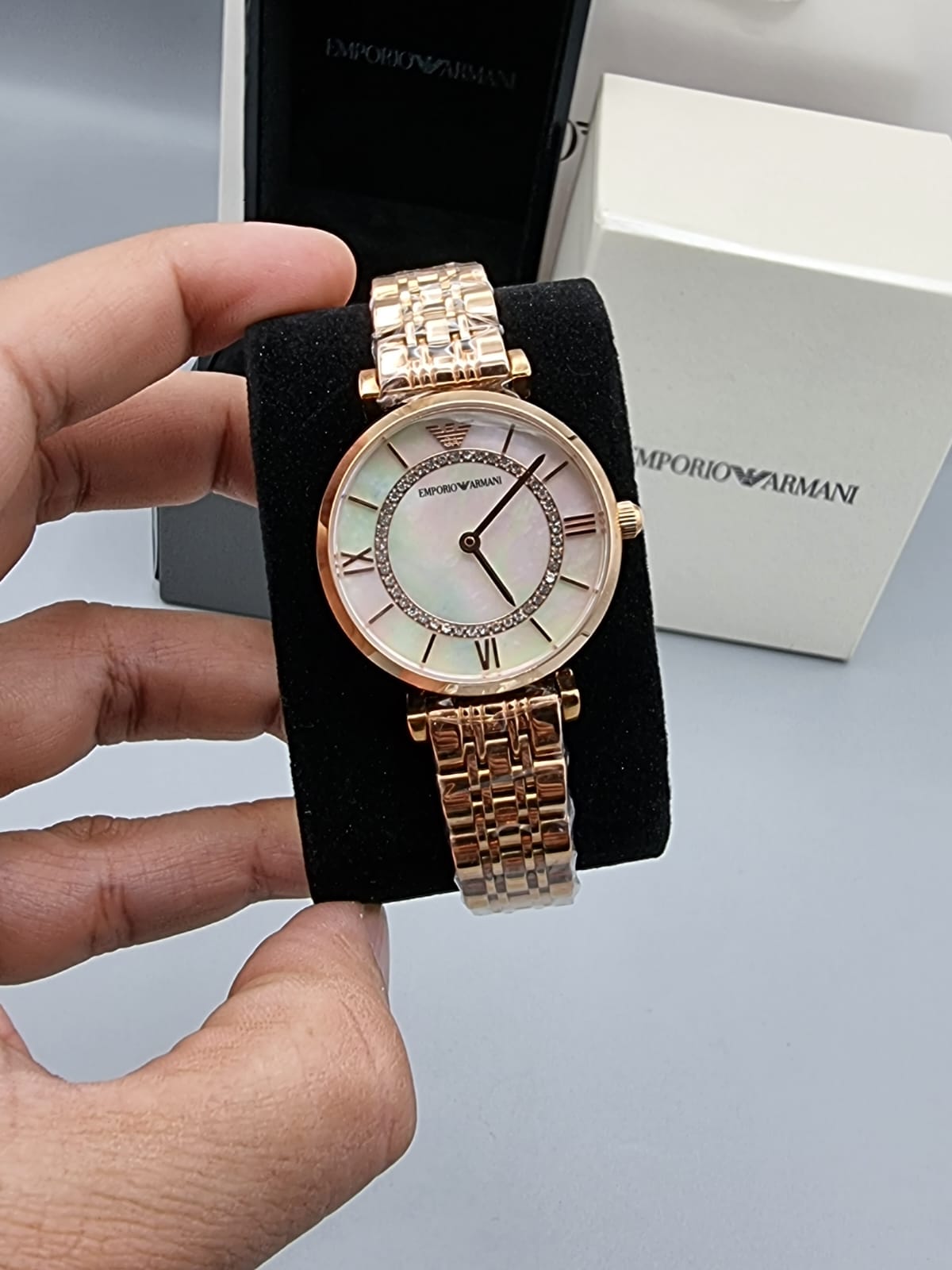 Buy Emporio Armani Womens Analog Stainless Steel Mother Of Pearl Dial 32mm Watch - Ar1909 in Pakistan