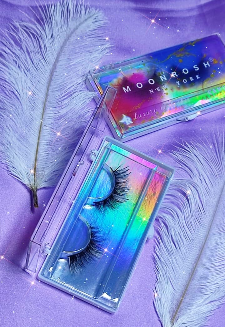 Buy Moonrosh Light Weight Mink Eyelashes - Polaris in Pakistan