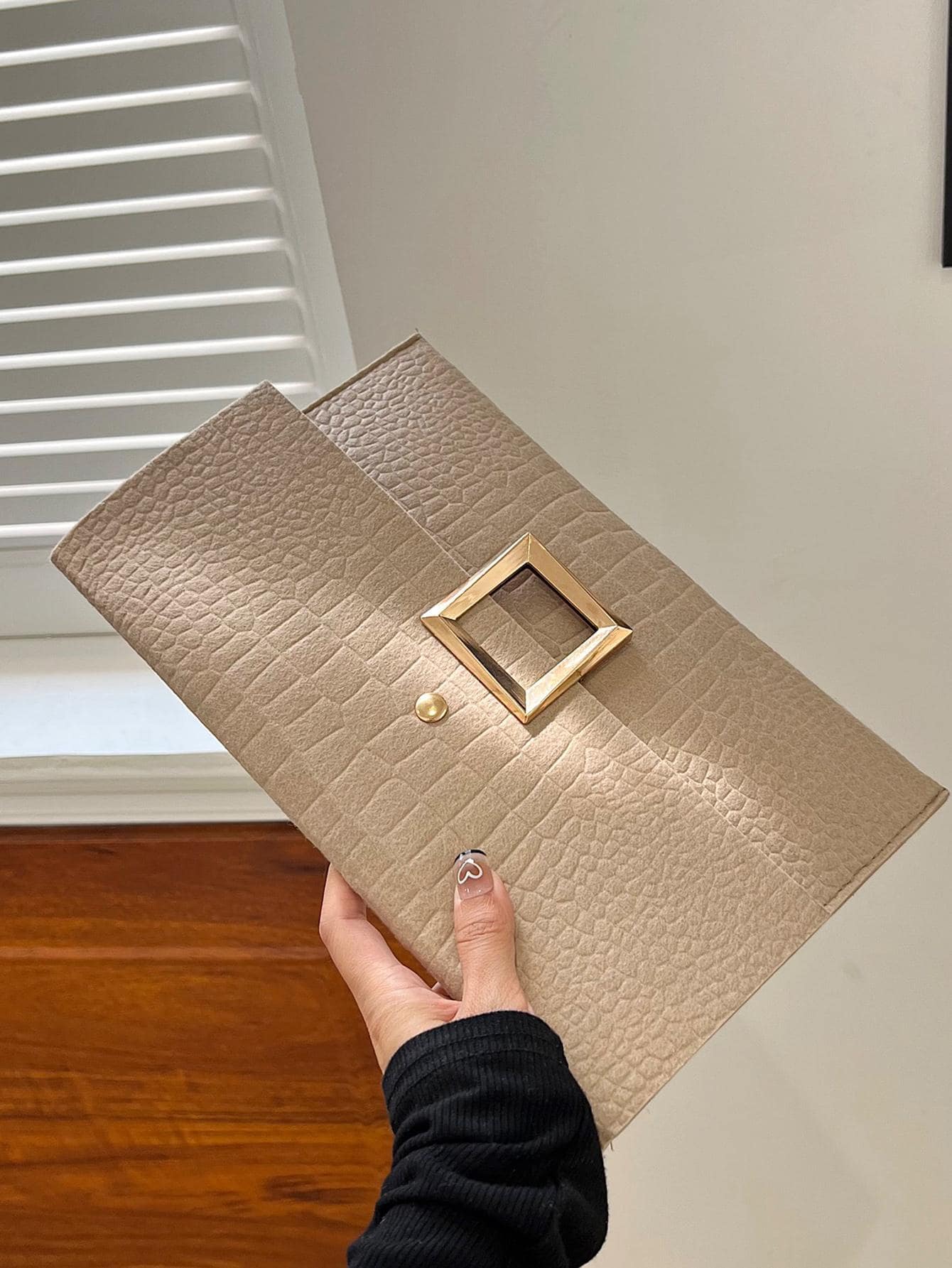 Buy SHEIN Women's Envelope Clutch Handheld Bag in Pakistan