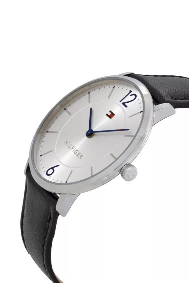 Buy Tommy Hilfiger Quartz Leather Strap White Dial 40mm Watch for Men - 1710351 in Pakistan