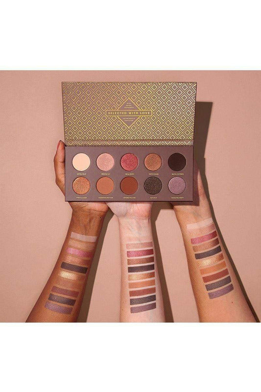 Buy Zoeva Cocoa Blend Eyeshadow Palette in Pakistan