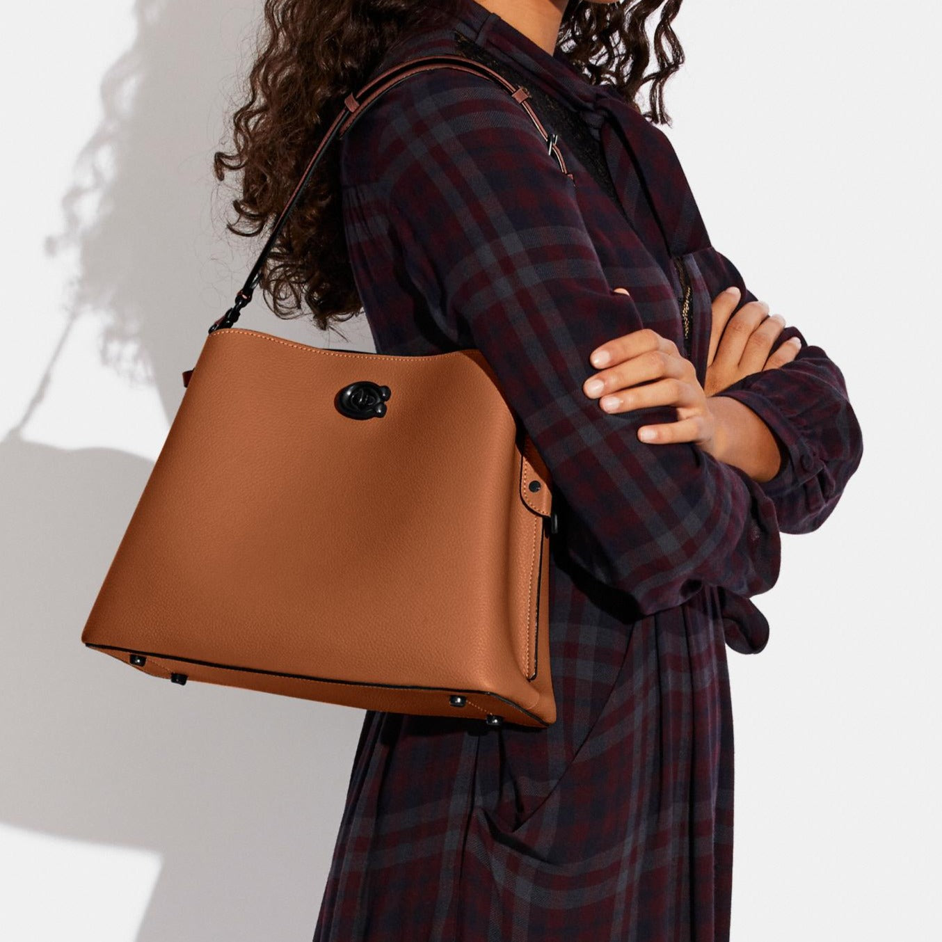 Buy Coach Willow Shoulder Bag Medium - Gold / Orange in Pakistan