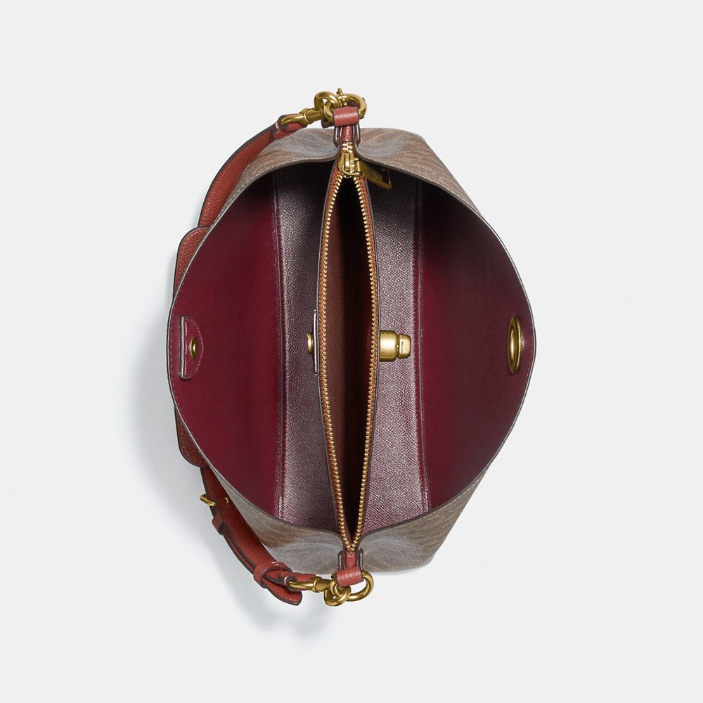 Buy Coach Willow Shoulder Bag Medium in Pakistan