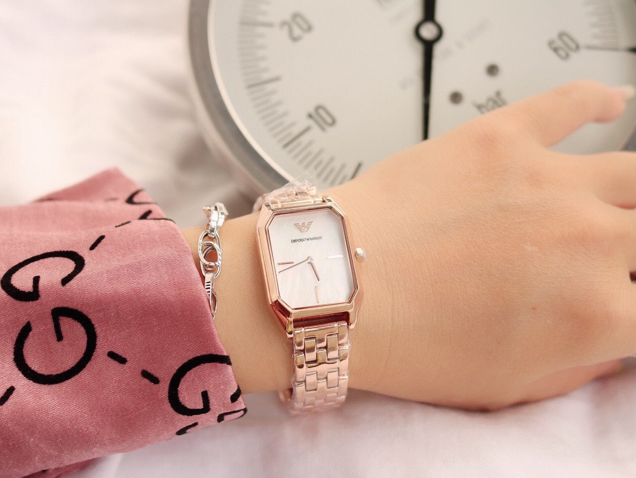 Buy Emporio Armani Womens Analog Stainless Steel Mother Of Pearl Dial 36mm Watch - Ar11147 in Pakistan