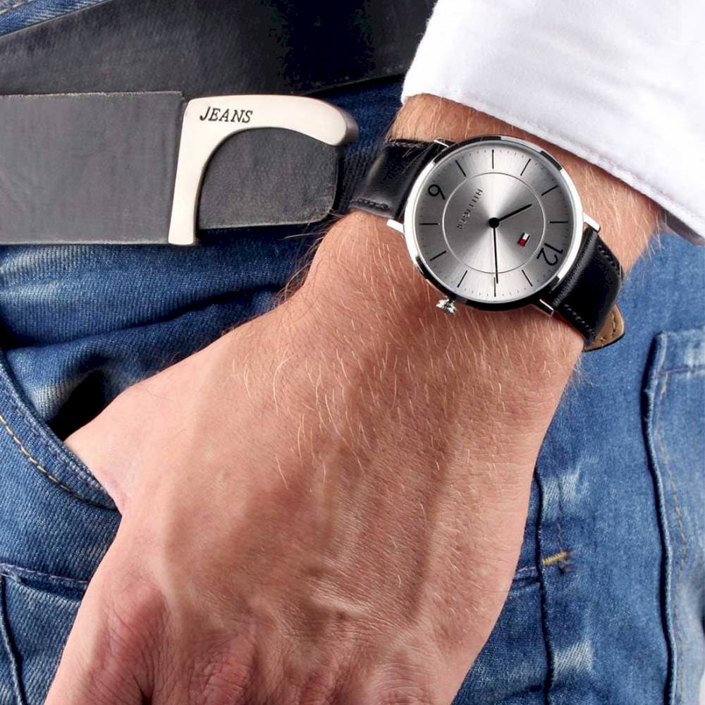 Buy Tommy Hilfiger Quartz Leather Strap White Dial 40mm Watch for Men - 1710351 in Pakistan