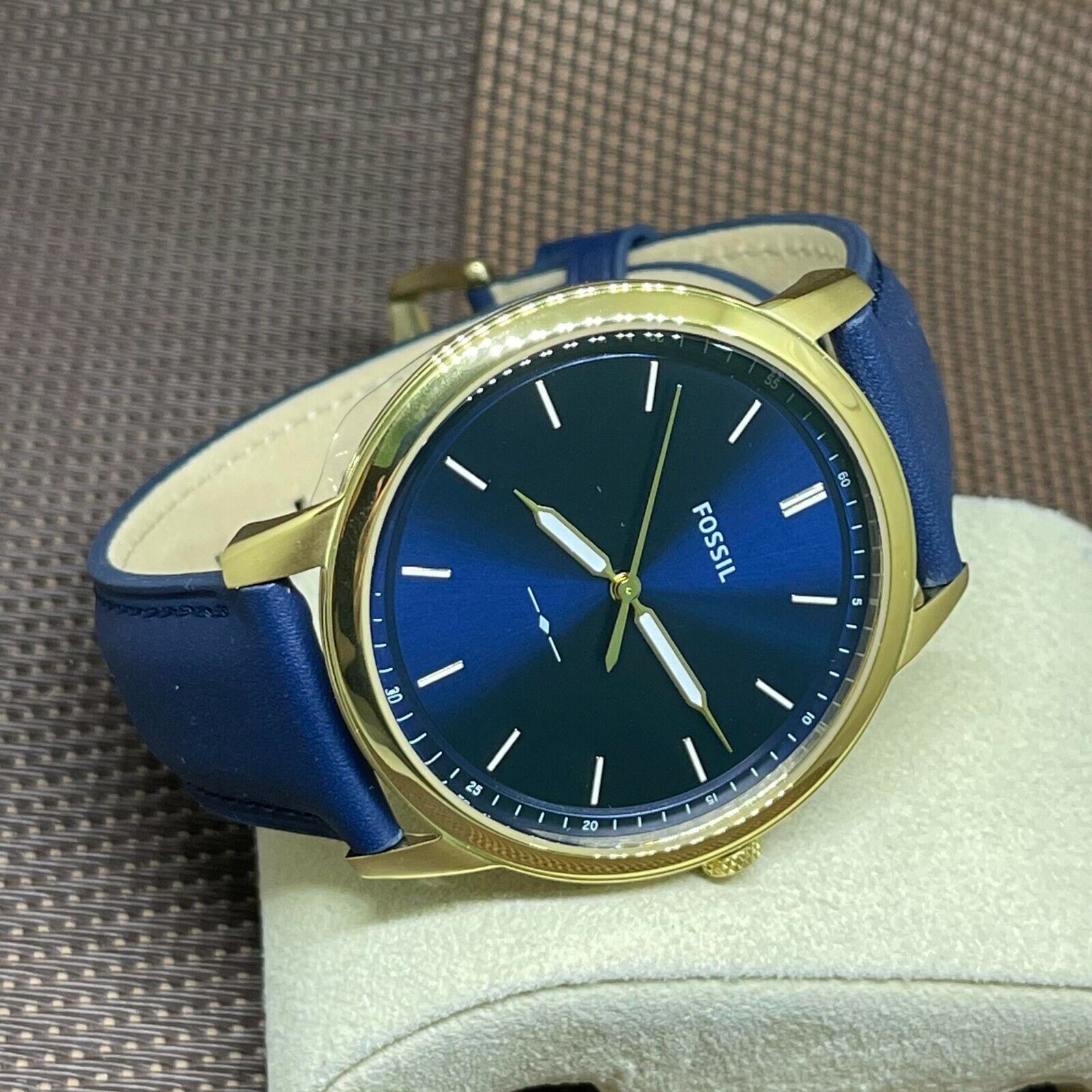 Buy Men's Quartz The Minimalist Blue Leather Strap Blue Dial 44Mm Watch in Pakistan