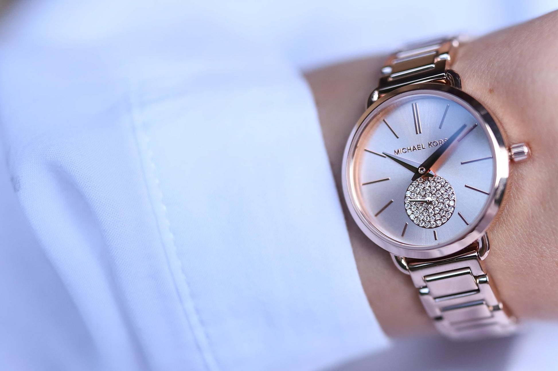 Buy Michael Kors Quartz Stainless Steel Rose Gold Dial 28mm Watch for Women - Mk3839 in Pakistan